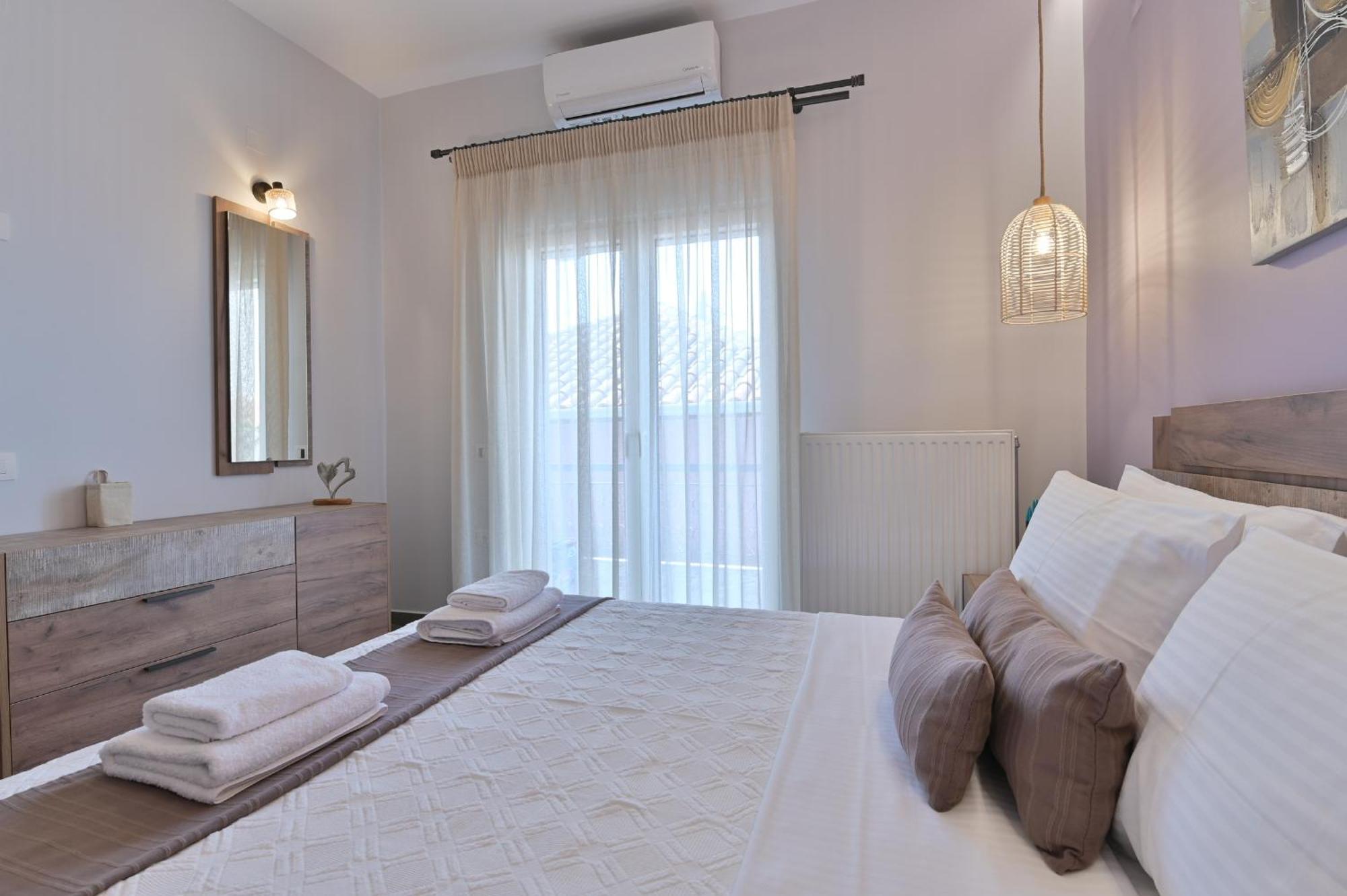 Louisa Luxury Apartments Preveza Exterior photo